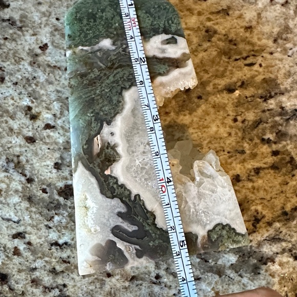 Green Moss Agate and White Crystal Tower - Picture 2 of 9